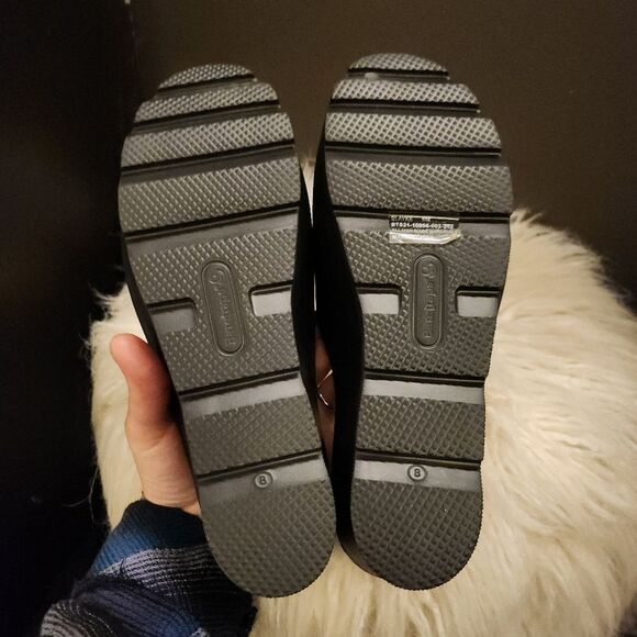 NWOT BareTraps Black Wedge Sandals - Picture 6 of 7